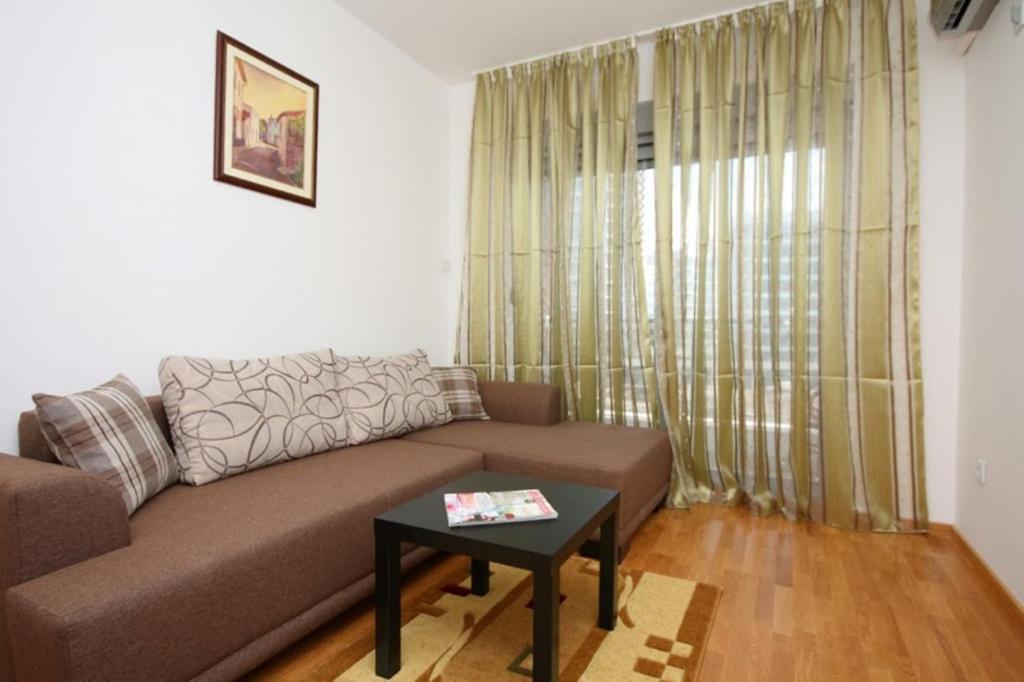 City Montesun Apartments 2 부드바 외부 사진